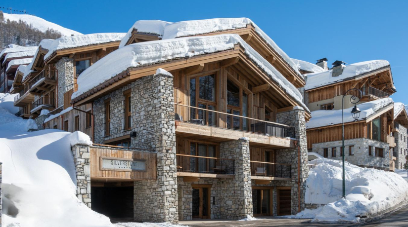 Silverstone, Val d’Isère: ski-in/ski-out на горнолыжном склоне Сантонс в Валь-д’Изере
