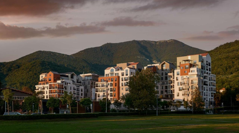 SIRO Boka Place, Черногория: давайте знакомиться