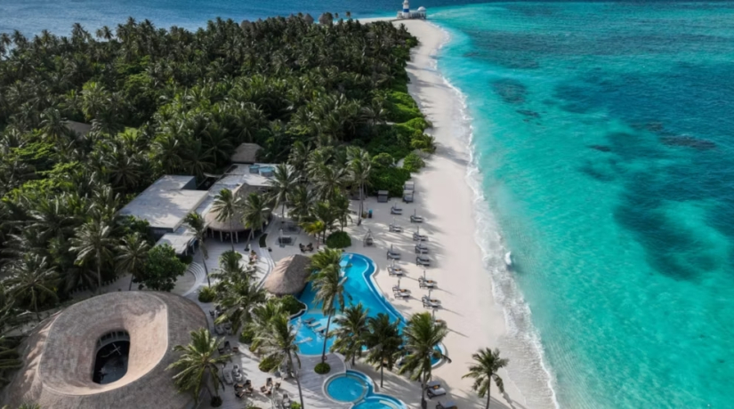 InterContinental Maldives: спецпредложения на Новый год и раннее бронирование
