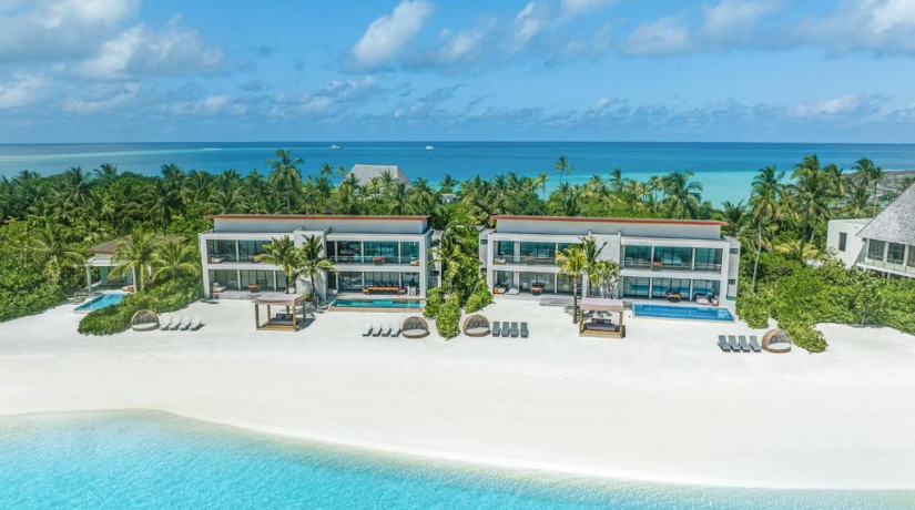 Kuda Villingili Resort Maldives: скидки до 50 %, апгрейд типа питания и бесплатный трансфер