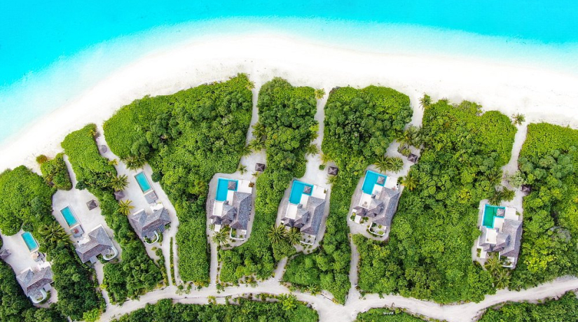 Hideaway Beach Resort & Spa: скидки до 60 %, бесплатное проживание для детей и апгрейд плана питания