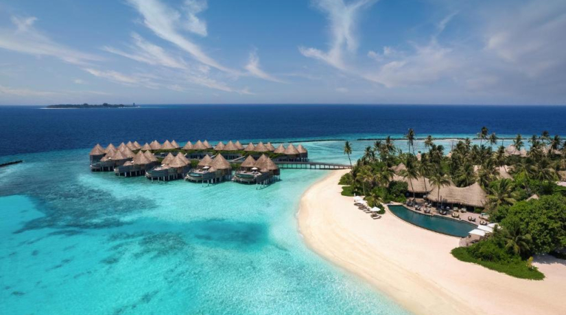 The Nautilus Maldives: скидки до 35 %, полупансион в подарок, романтика и брендированный гидросамолёт