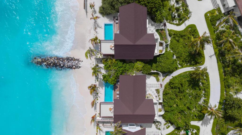 Meyyafushi Maldives: скидки до 45 %, трансфер на гидросамолёте в подарок и обед в подводном ресторане