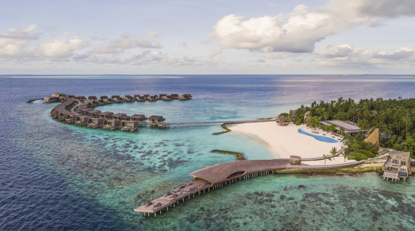 7 гастрономических миров в The St. Regis Maldives Vommuli Resort