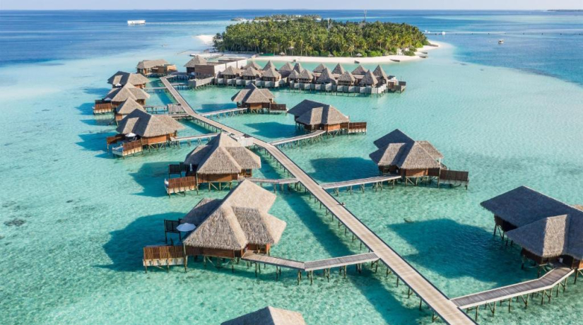 Conrad Maldives Rangali Island: скидки до 30 %, полупансион в подарок и бесплатное проживание для детей до 12 лет