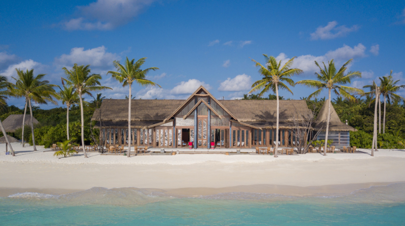 Furaveri Maldives: универсальный рай для семей, пар и любителей домашнего рифа